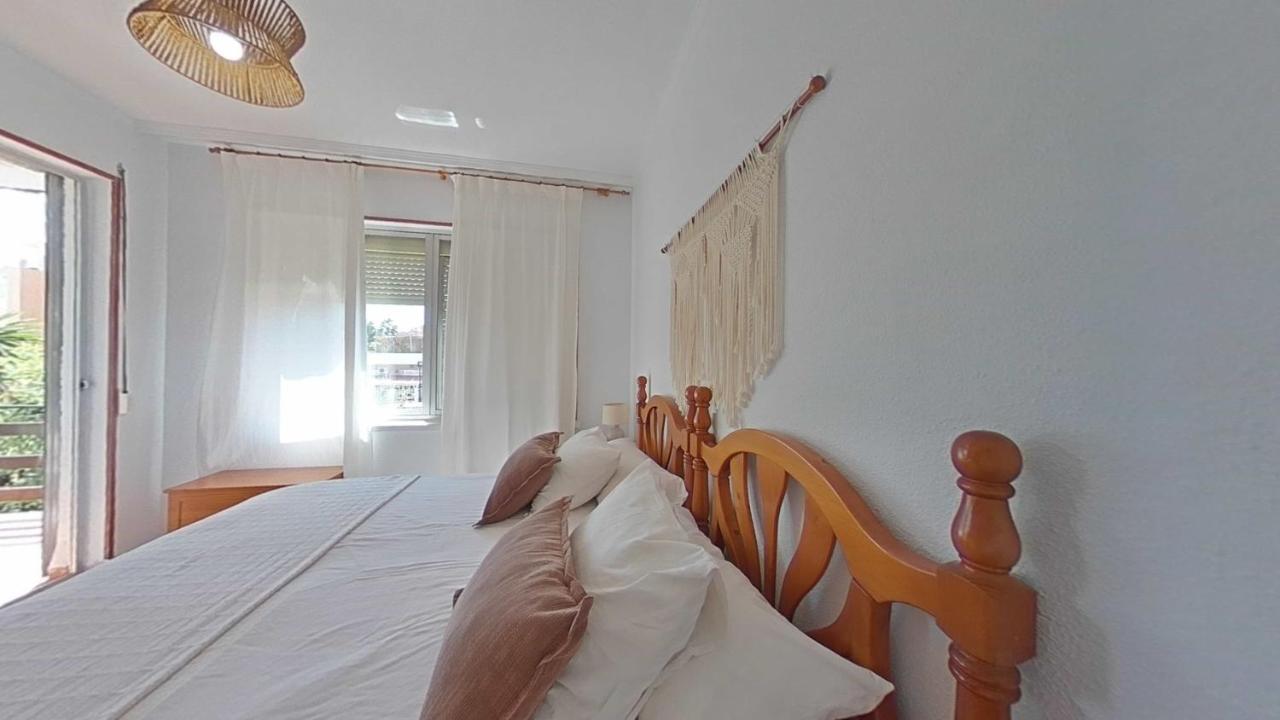 Ferienwohnung Acogedor En La Carihuela Con Plaza De Garaje Garantizada! Sol Montemar Torremolinos Exterior foto